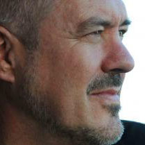 Steven Hutchinson Photo