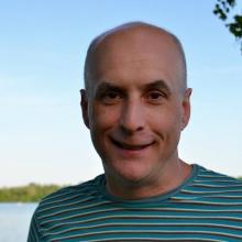 Christopher Livanos Headshot